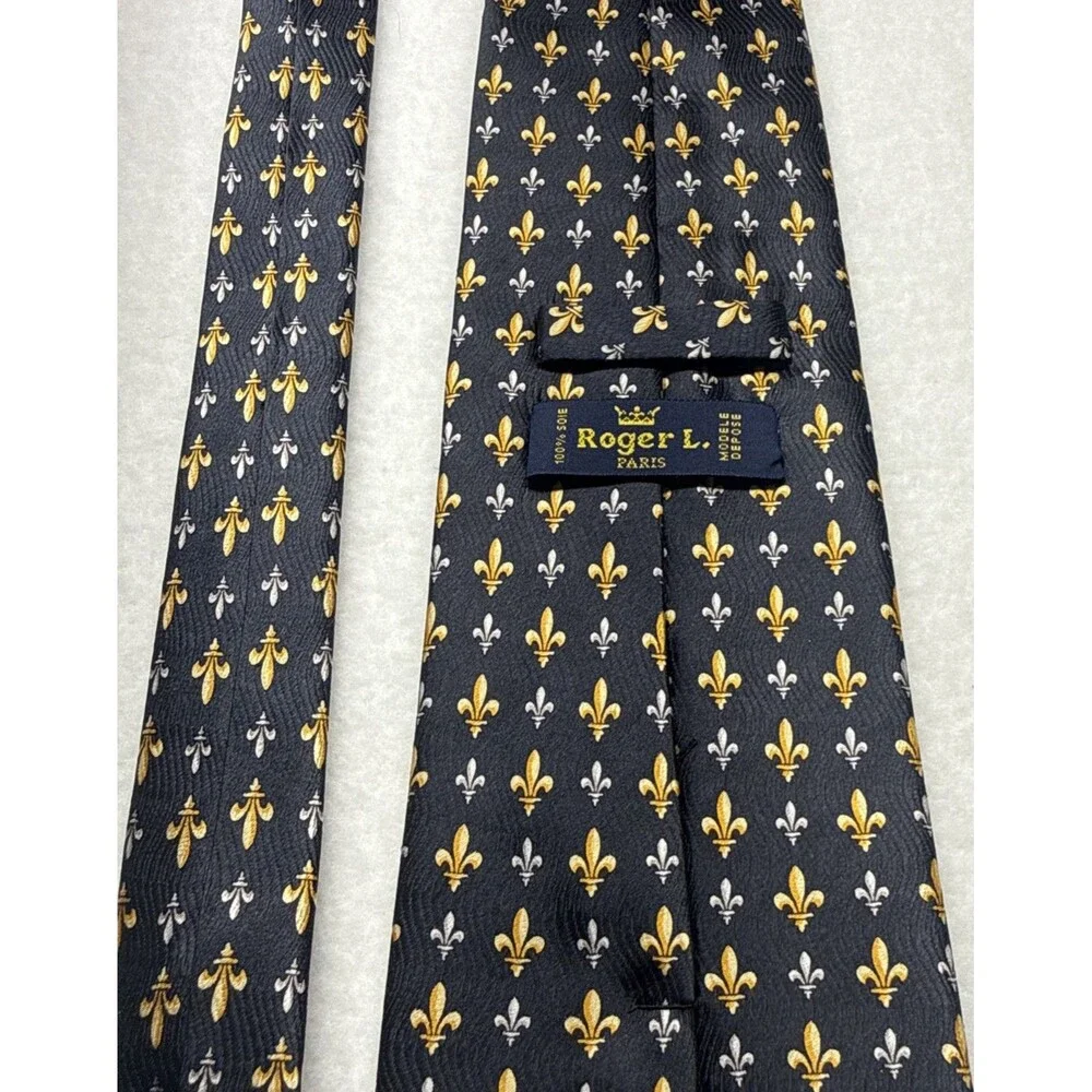 Roger L Paris 100% Silk Tie Black Gold Fleur De Lis Made in France Necktie